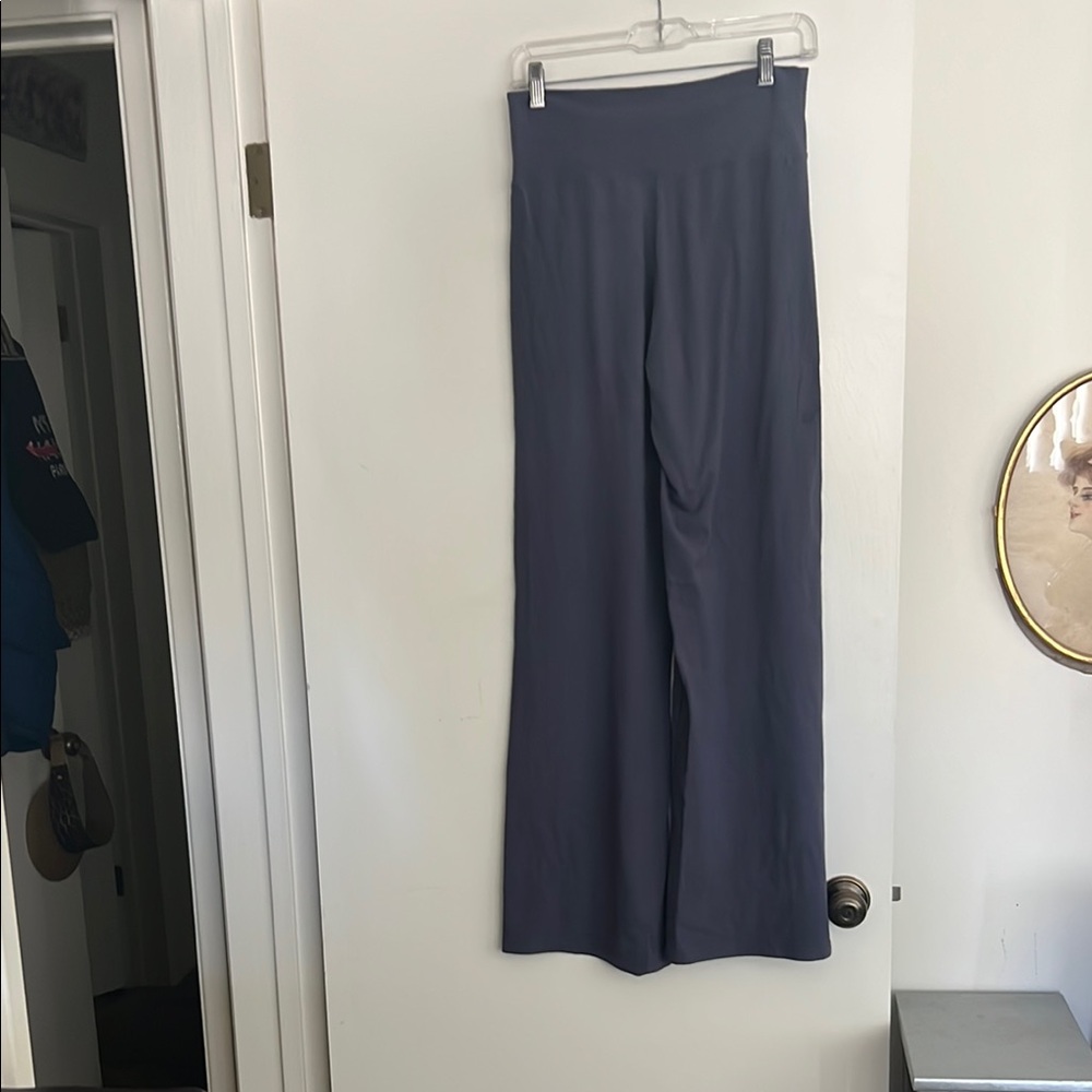 Gray Wide Leg High-Rise Pants - Picture 2 of 3